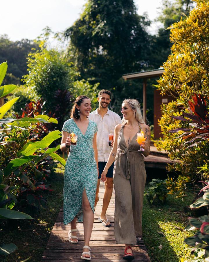 Отель Jaguar Creek Good Living Camp Экстерьер фото